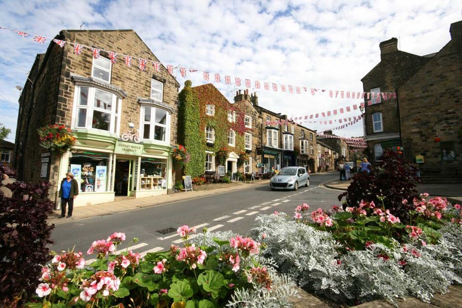 Feature Locations: Pateley Bridge Removals